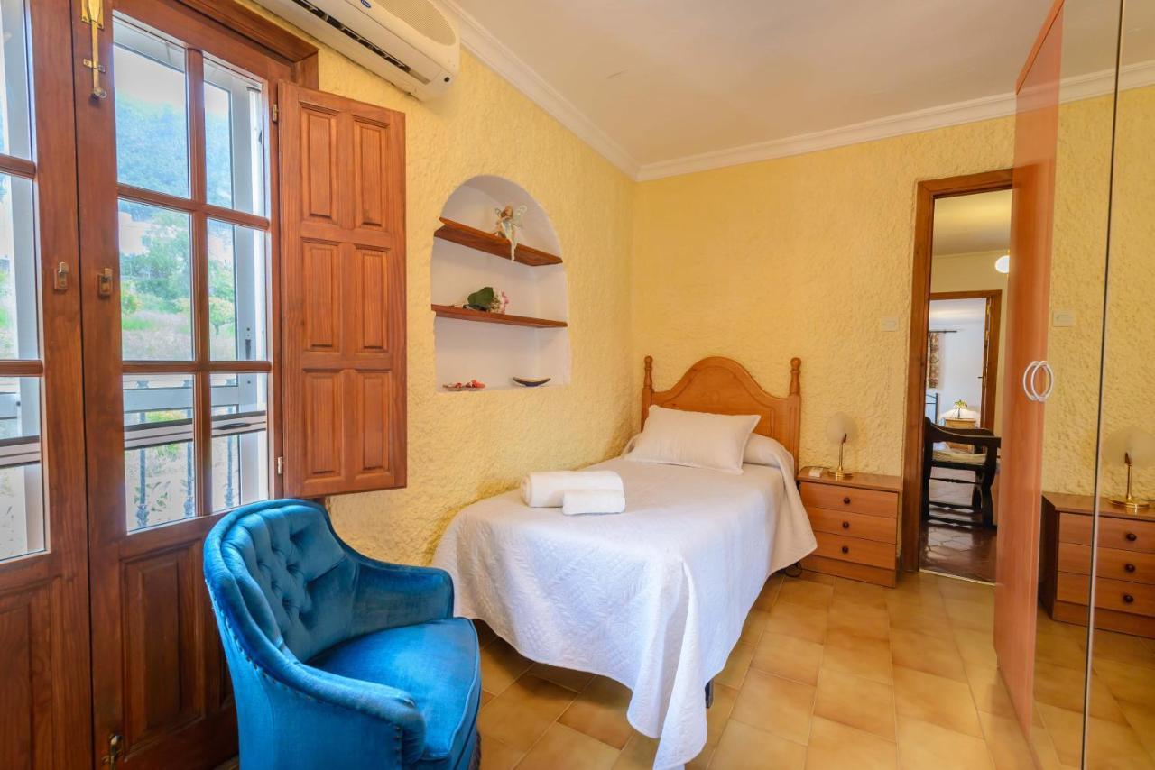 Casa Jardin Del Olivar Con Piscina Privada Alcaucín المظهر الخارجي الصورة