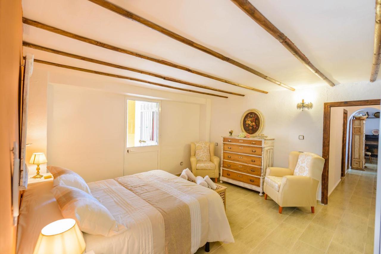 Casa Jardin Del Olivar Con Piscina Privada Alcaucín المظهر الخارجي الصورة