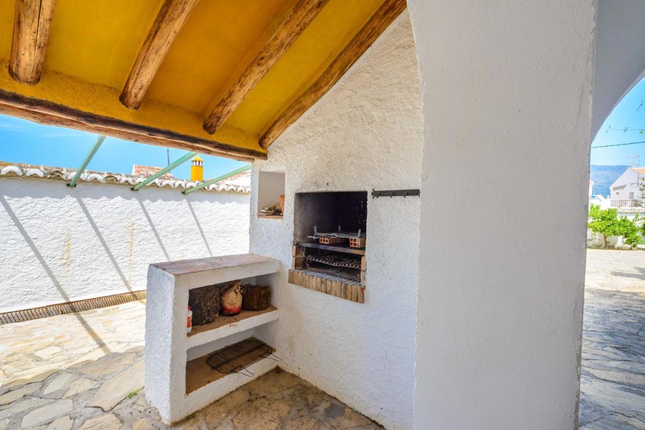 Casa Jardin Del Olivar Con Piscina Privada Alcaucín المظهر الخارجي الصورة